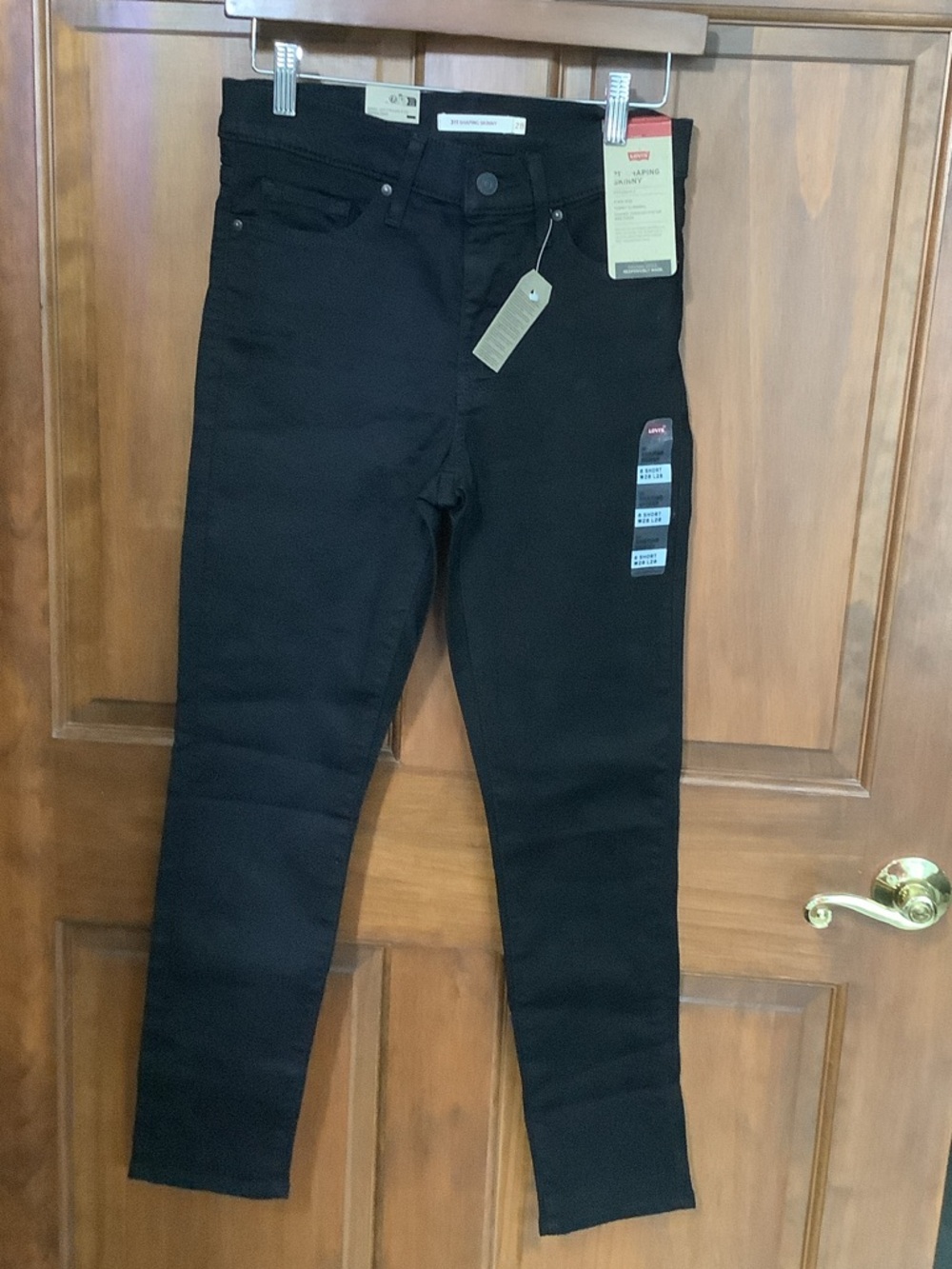 Levi's Women's Skinny Jeans in Black